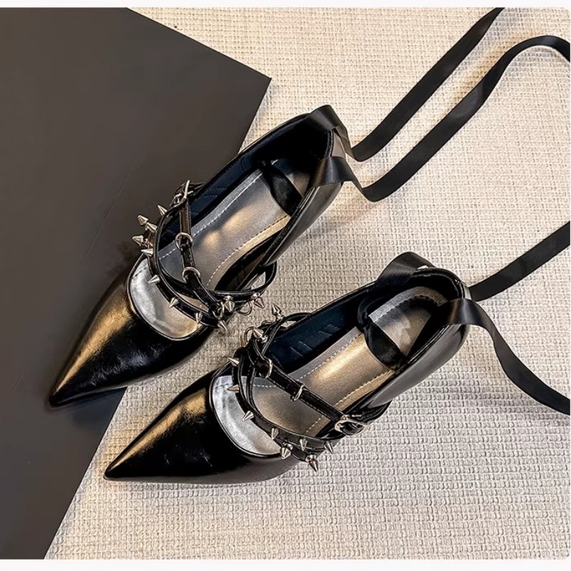 Women's Black Patent Leather P – обзор и цена Leather Classic Strap